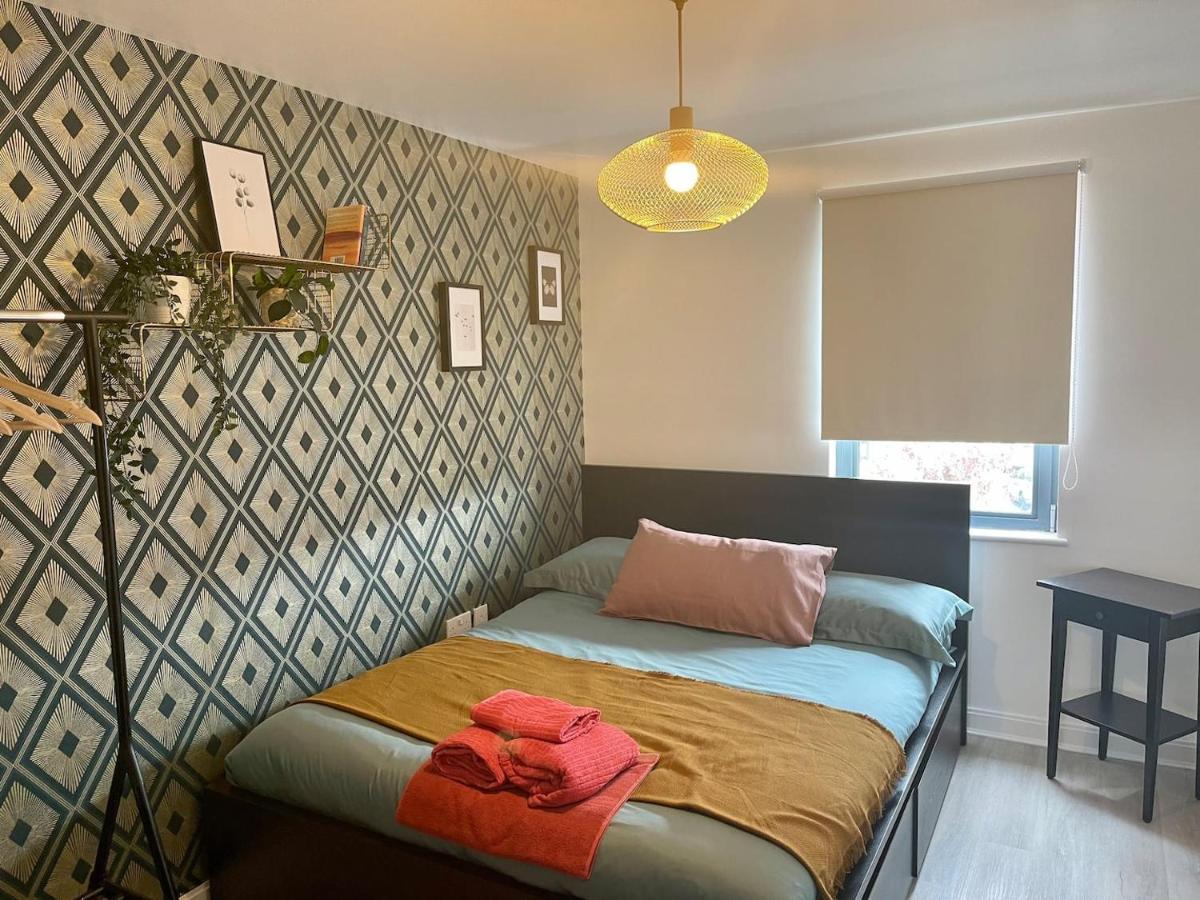 Family Friendly Maritime Apartment Swansea Exterior photo