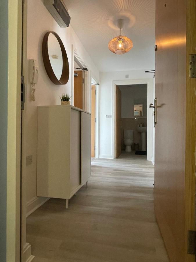 Family Friendly Maritime Apartment Swansea Exterior photo