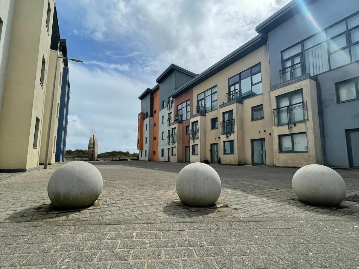 Family Friendly Maritime Apartment Swansea Exterior photo
